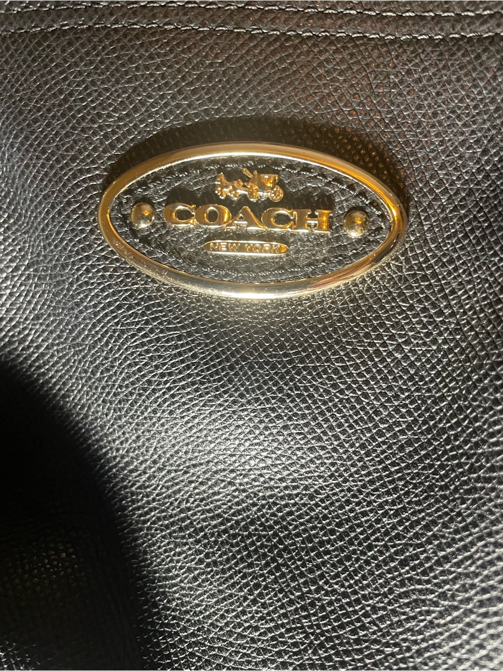 Coach Black Leather Shoulder Bag with Gold Plaquei. Like New. 💕 - Picture 5 of 12